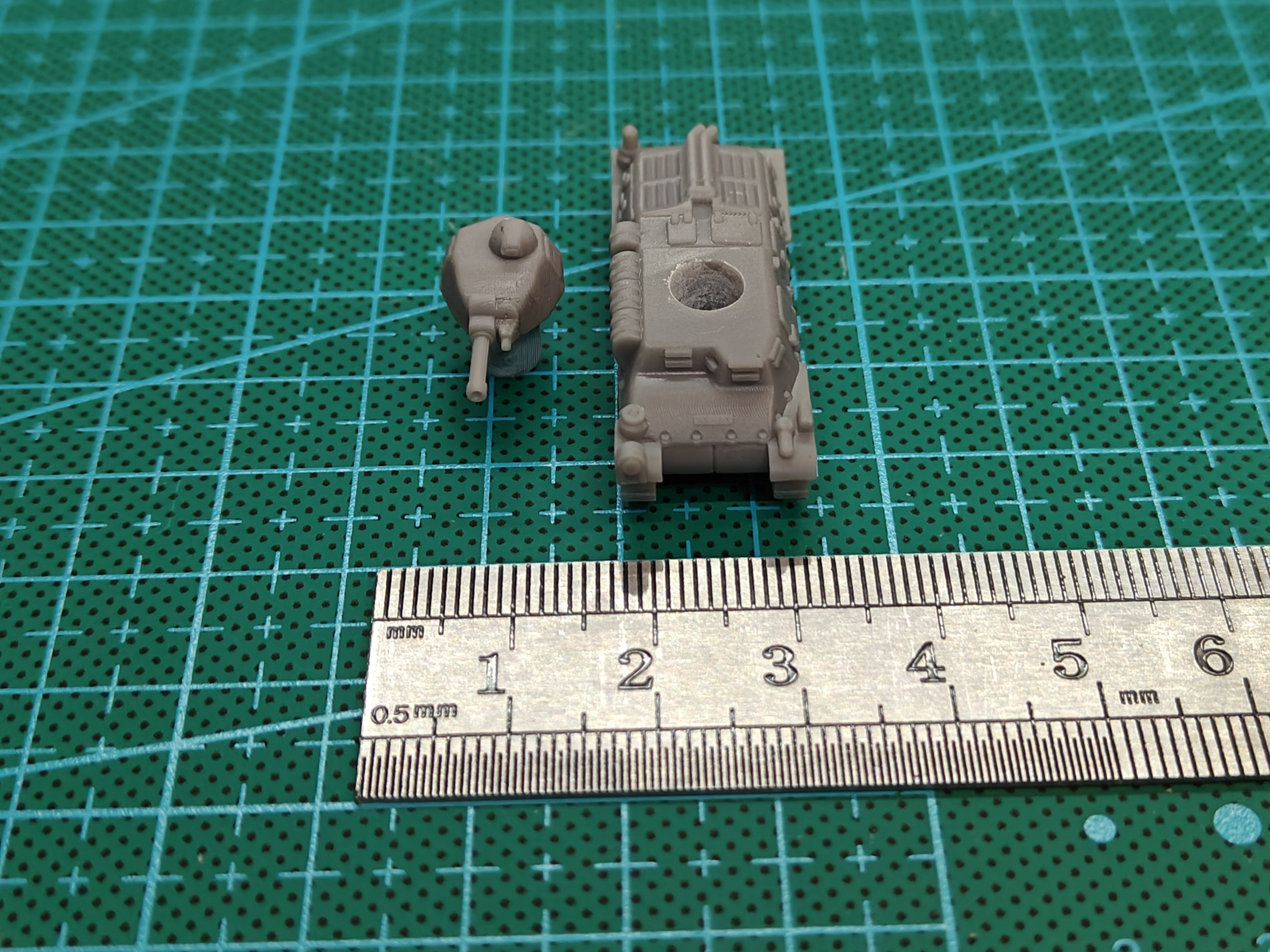 1/144 Scale Somua s35 Tank  MO - Model Kit Revell ulasan dan harga