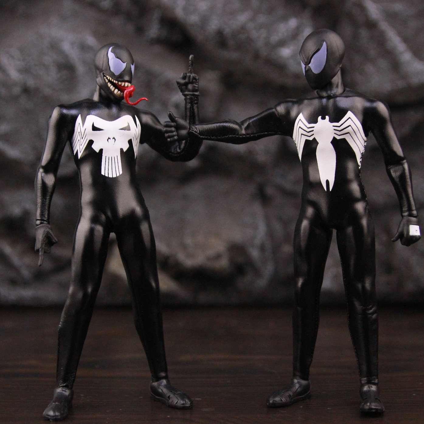 Marvel Spider Man Venomized Ve - Model Kit Batman ulasan dan harga