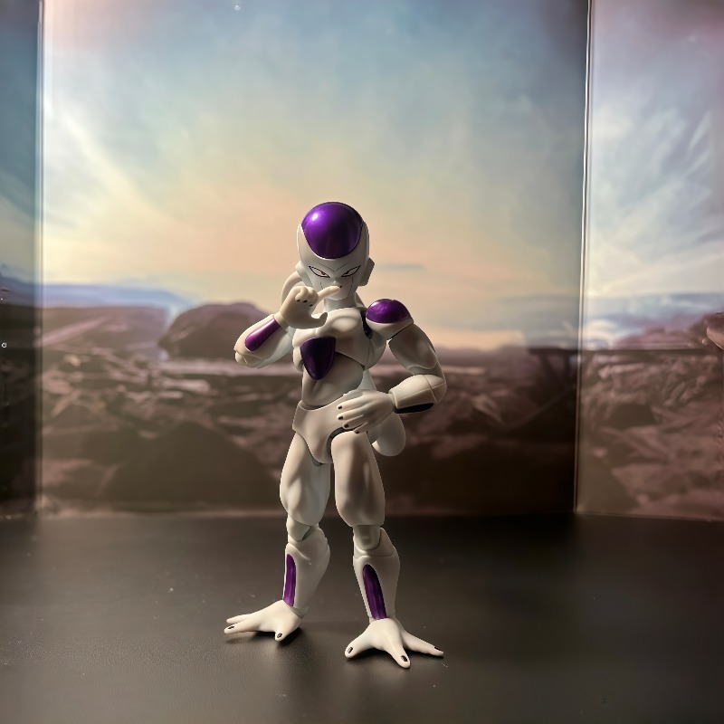 Original Bandai S.H.Figuarts D - Model Kit Frieza ulasan dan harga